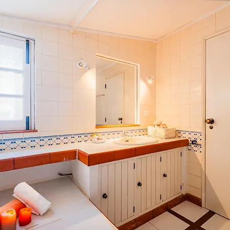Alice - Confortavel Com Piscina Em Nyaraló