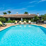 Alice - Confortável Com Piscina Em * Albufeira