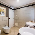 Casa de Férias Alice - Confortável Com Piscina Em *