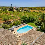 Alice - Confortavel Com Piscina Em Σπίτι διακοπών